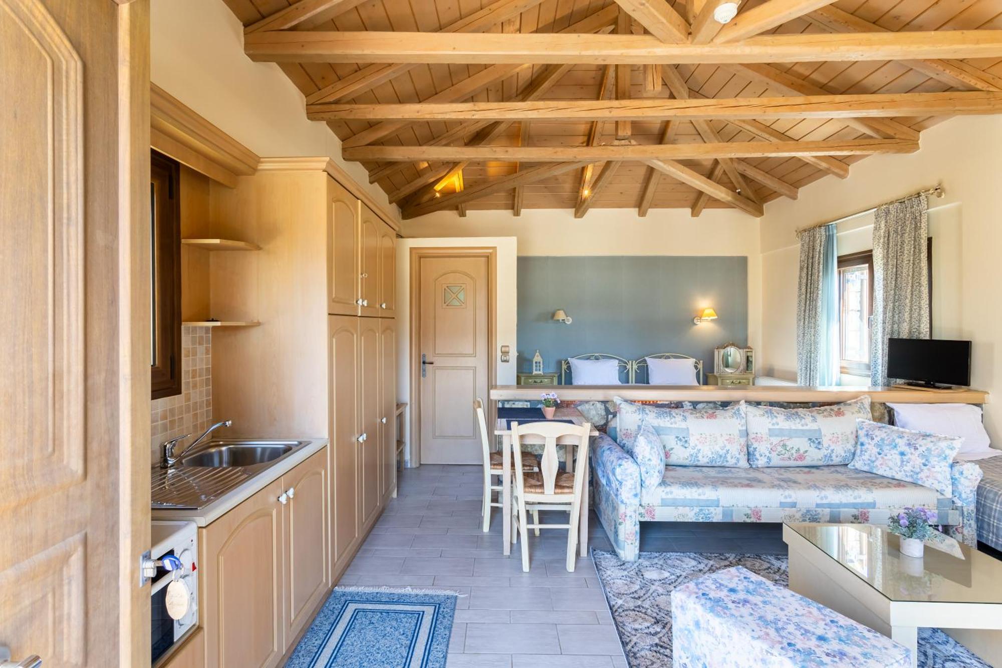 Pleiades Studios All Season Gems - Korinthos Stone Retreats Kalianoi Bagian luar foto