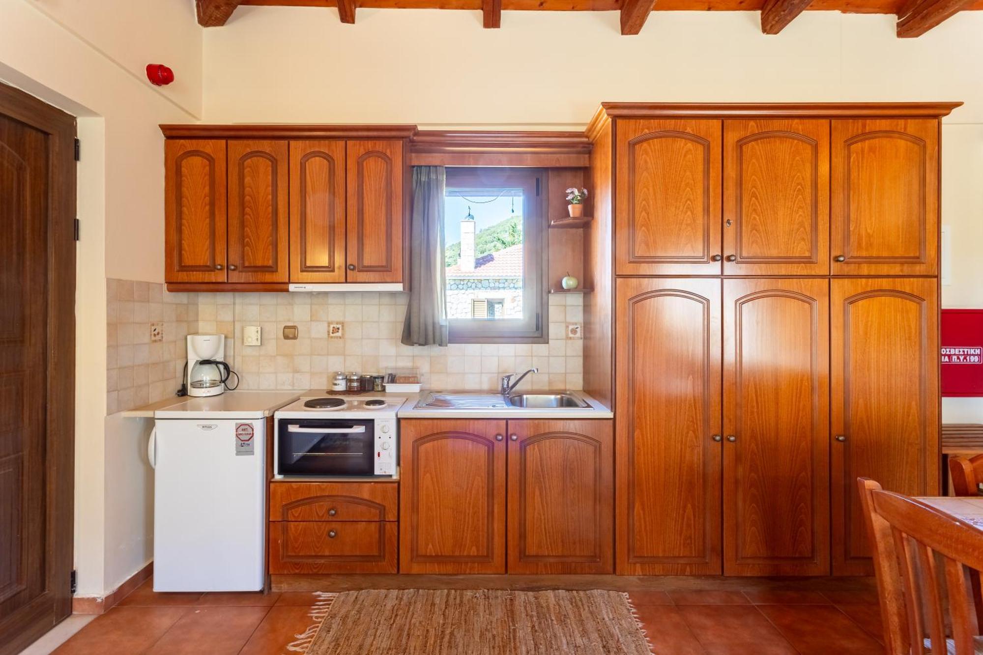 Pleiades Studios All Season Gems - Korinthos Stone Retreats Kalianoi Bagian luar foto