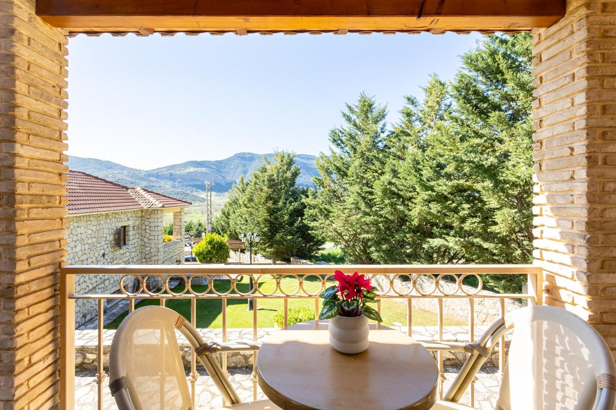 Pleiades Studios All Season Gems - Korinthos Stone Retreats Kalianoi Bagian luar foto