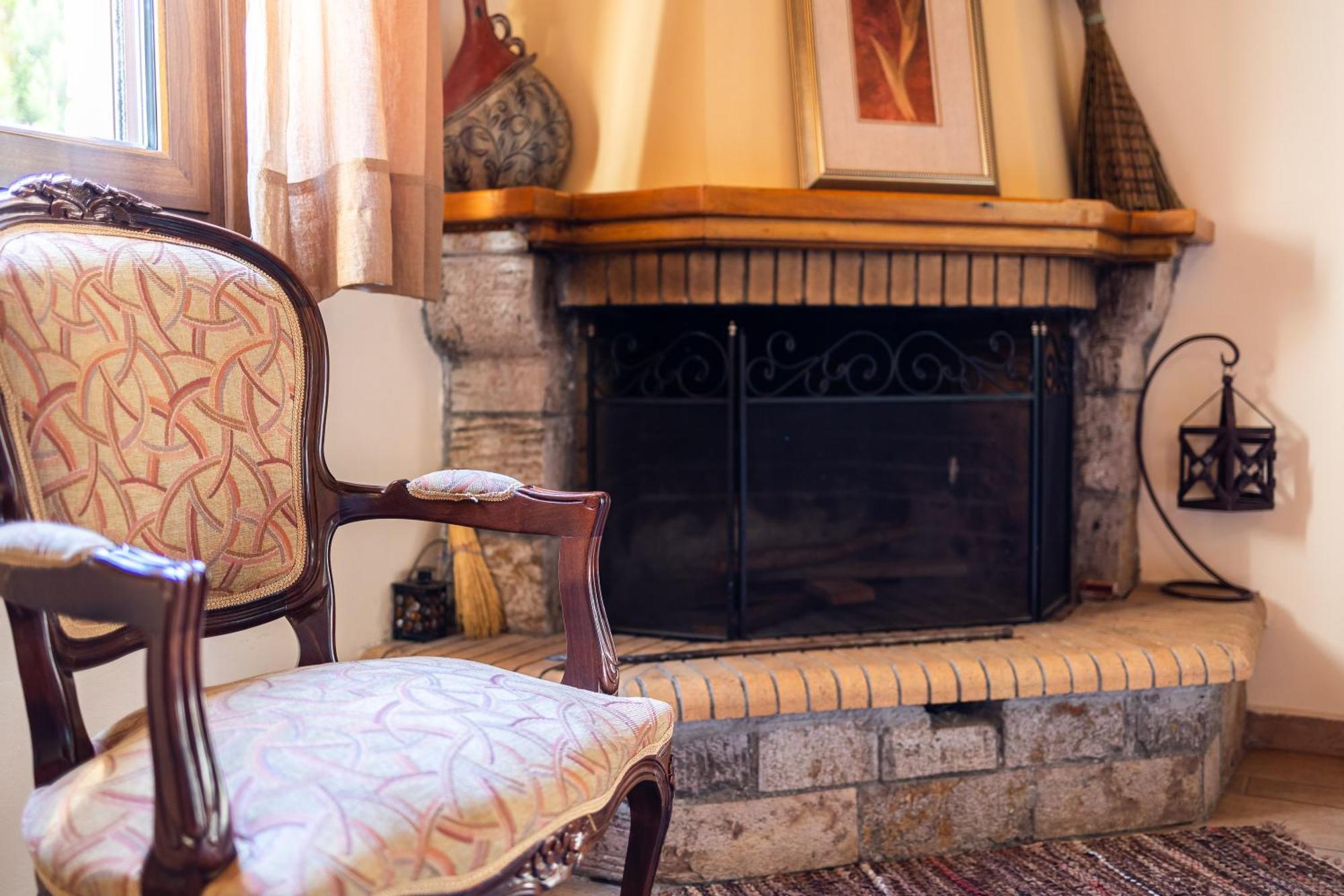 Pleiades Studios All Season Gems - Korinthos Stone Retreats Kalianoi Bagian luar foto