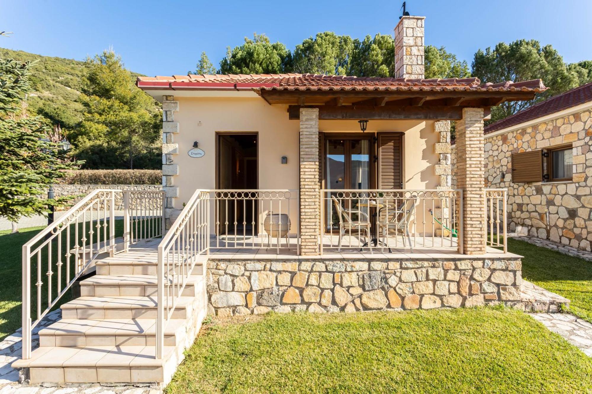Pleiades Studios All Season Gems - Korinthos Stone Retreats Kalianoi Bagian luar foto